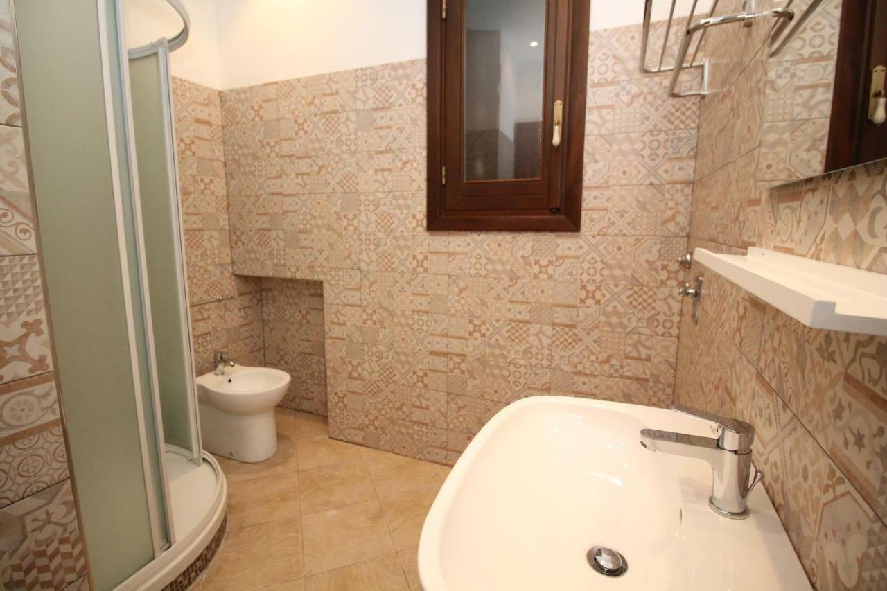 Al Centro Affittacamere San Vito Lo Capo Bagian luar foto